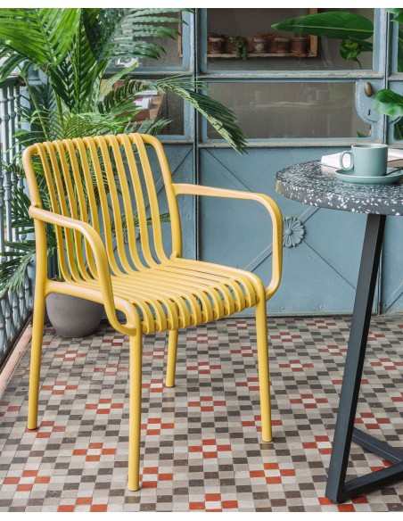 Silla con Brazos ISABELLINI, Plástico Amarillo - Kave Home. Vackart