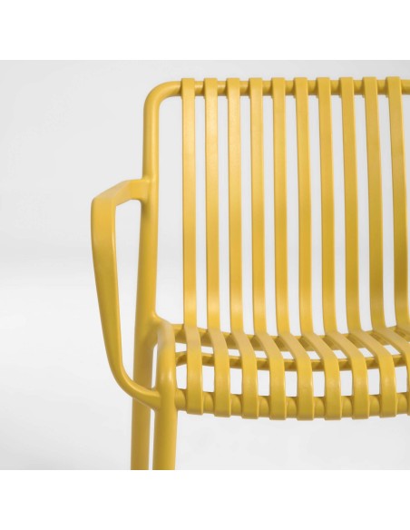 Silla con Brazos ISABELLINI, Plástico Amarillo - Kave Home. Vackart
