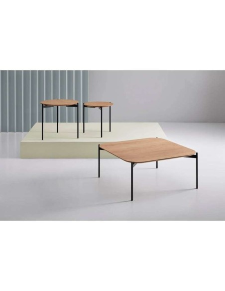 Set 2 Mesas SFÆR, Chapa Roble / Metal Negro. Vackart