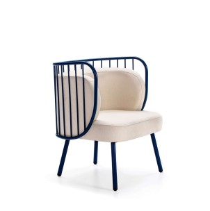 Butaca NABI, Metal Azul Marino / Textil Beige - Teulat. Las más exclusivas sillas de diseño nórdico, solo en Vackart tu tienda de diseño online.