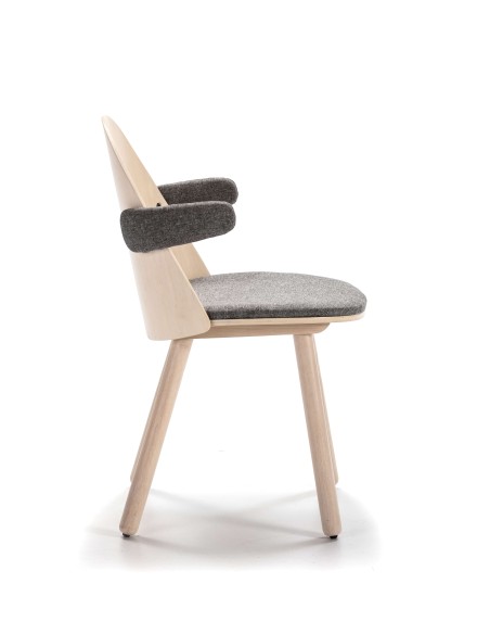 Silla con Brazos UMA, Madera Natural / Textil Gris Claro - Teulat. Vackart