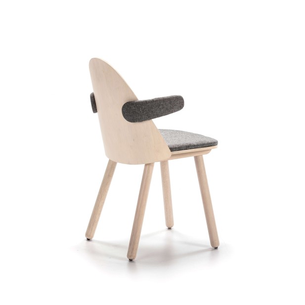 Silla con Brazos UMA, Madera Natural / Textil Gris Claro - Teulat. Vackart