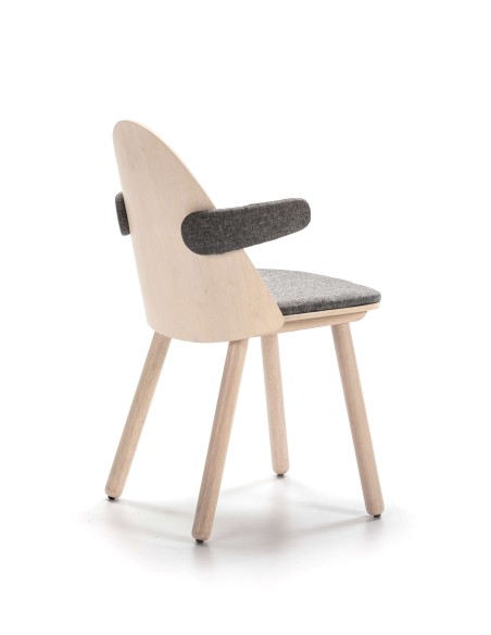 Silla con Brazos UMA, Madera Natural / Textil Gris Claro - Teulat. Vackart