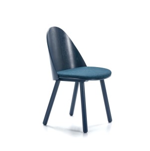 Silla UMA, Madera / Textil Azul Marino - Teulat. Las más exclusivas sillas de diseño nórdico, solo en Vackart tu tienda de diseño online.