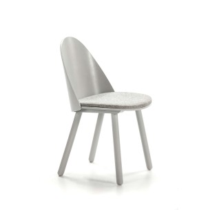 Silla UMA, Madera / Textil Gris Claro - Teulat. Las más exclusivas sillas de diseño nórdico, solo en Vackart tu tienda de diseño online.