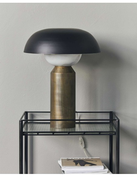 Lámpara de Sobremesa BIG FELLOW, Latón Antiguo / Negro - House Doctor. Vackart