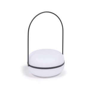 Lámpara de mesa Tea polietileno/metal negro - Kave Home; Vackart. AA7245S01. Los mejores muebles de diseño de la marca Kave Home