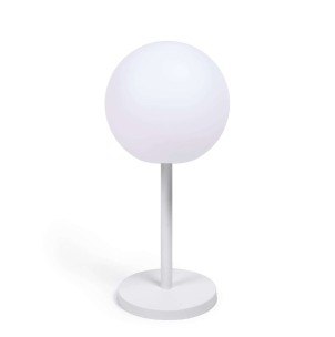 Lámpara de mesa de exterior Dinesh acero blanco - Kave Home; Vackart. AA7973R05. Los mejores muebles de diseño de la marca Kave Home