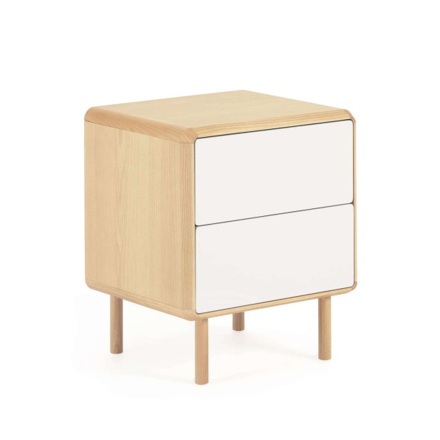 Mesita de noche Anielle de madera maciza y chapa de fresno 50 x 58,4 cm - Kave Home