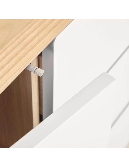 Aparador Anielle de madera maciza y chapa de fresno 150 x 78 cm - Kave Home