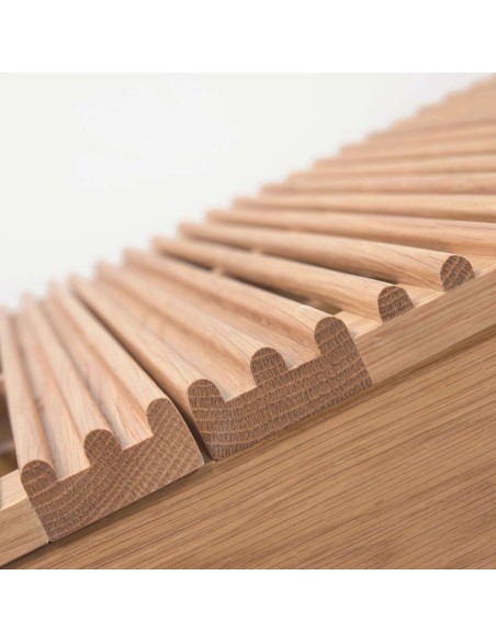 Banco Beyla con 2 puertas de madera maciza y chapa de roble 98,5 cm FSC 100% - Kave Home