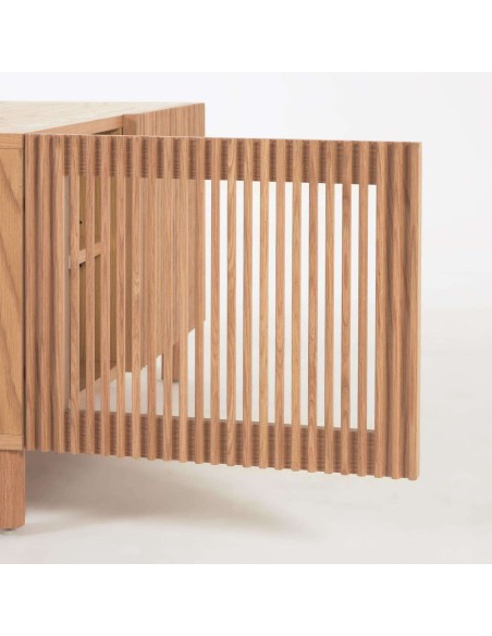 Banco Beyla con 2 puertas de madera maciza y chapa de roble 98,5 cm FSC 100% - Kave Home