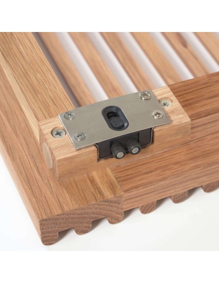 Estantería Beyla de madera maciza y chapa de roble 84,5 x 170 cm FSC 100% - Kave Home