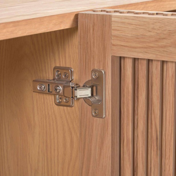 Aparador Beyla de madera maciza y chapa de roble 180 x 71,5 cm FSC 100 % - Kave Home Aparador Beyla de madera maciza y chapa de roble 180 x 71,5 cm FSC 100 % - Kave Home