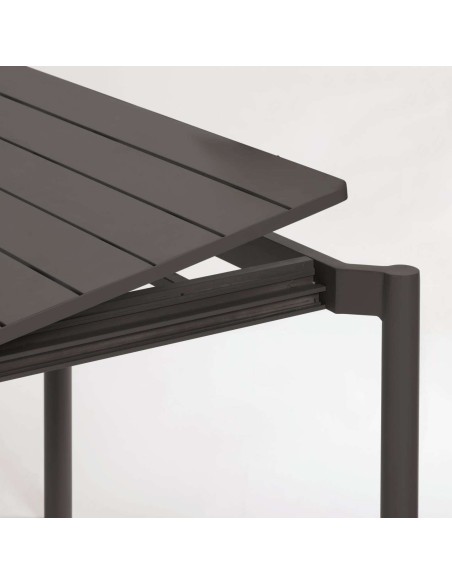 Mesa extensible de exterior Zaltana 180 (240) x 100 cm aluminio negro mate - Kave Home