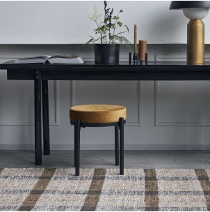 Taburete LAO, Terciopelo Oliva / Metal Negro - House Doctor. Vackart 2