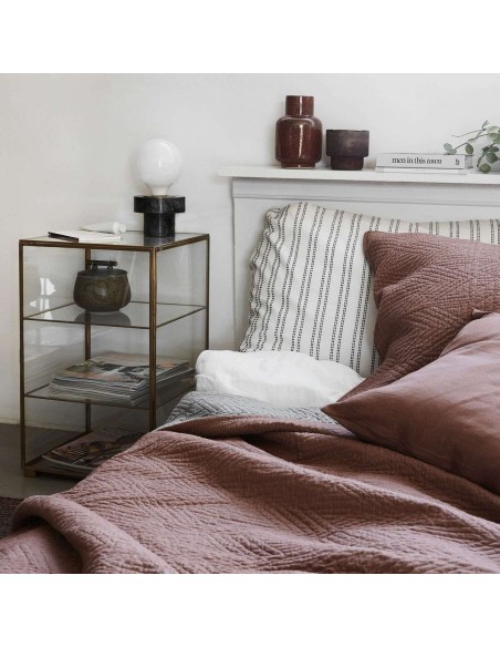 Vitrina GLASS 35x35x56,5 cm, Latón - House Doctor. Vackart