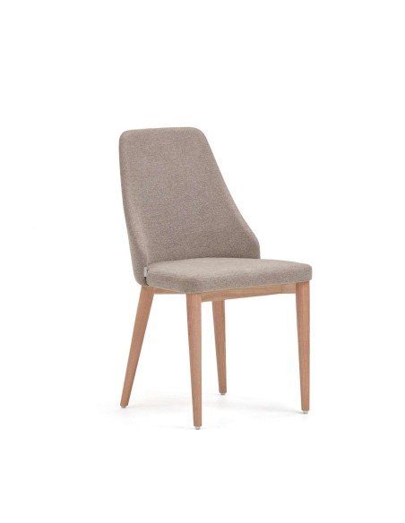 Silla Rosie chenilla marrón/patas fresno natural - Kave Home