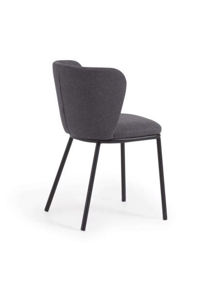 Silla Ciselia chenilla gris oscuro/acero negro - Kave Home