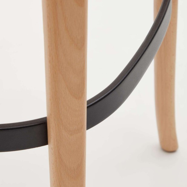 Taburete Romane 75 cm haya natural/fresno/ratán - Kave Home