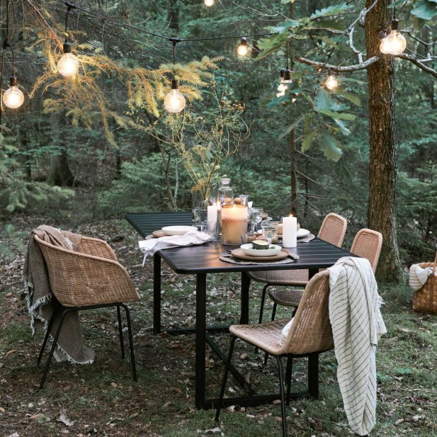 Mesa HELO 200x90 cm de Comedor, Metal Negro - House Doctor. Vackart