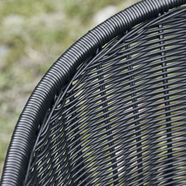 Silla con Brazos HAPUR, Ratán Sintético / Metal Negro - House Doctor. Vackart