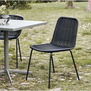 Silla de comedor HAPUR, Ratán Sintético / Metal Negro - House Doctor. Vackart 2
