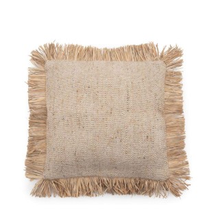 Funda Cojín Raffia Flores Natural 40x40cm Bazar Bizar BAJN103N-M-40X40. Bazar Bizar es una marca de decoración que ofrece productos hechos a mano y exclusivos