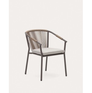 Silla de exterior Xelida de alumino y cuerda marrón - Kave Home - J0600034RR10. Muebles y decoración de diseño para casas con personalidad