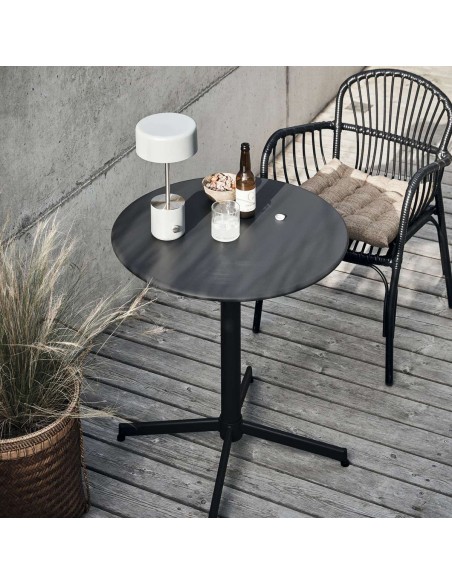 Mesa HELO Ø70 cm de Comedor, Metal Negro - House Doctor. Vackart