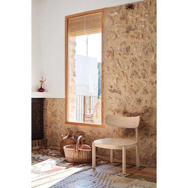 Butaca Baja NARA, Fresno Natural - Teulat. Vackart