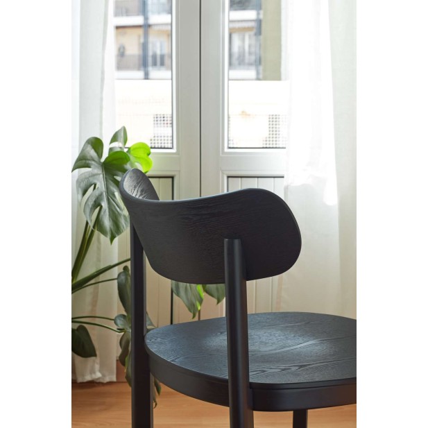 Butaca Baja NARA, Fresno Negro - Teulat. Vackart