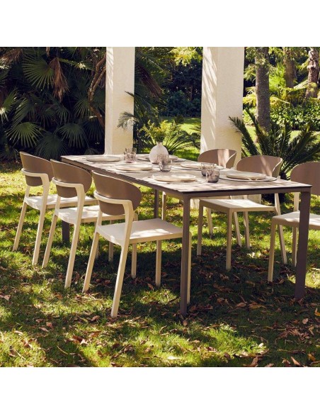 Silla Exterior LAKE, Polipropileno Arena / Topo. Vackart