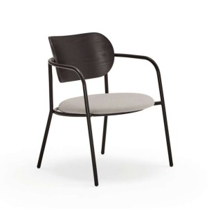 Butaca ECLIPSE, Fresno Negro / Metal - Teulat. Las más exclusivas sillas de diseño nórdico, solo en Vackart tu tienda de diseño online.