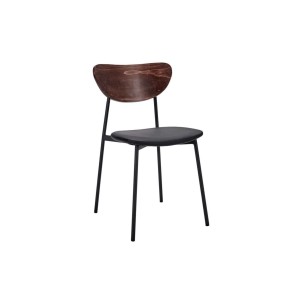Silla MUST, Madera Natural / Metal / Piel Sintética - House Doctor. Las exclusivas sillas de diseño nórdico de House Doctor en Vackart, tu tienda de diseño online.