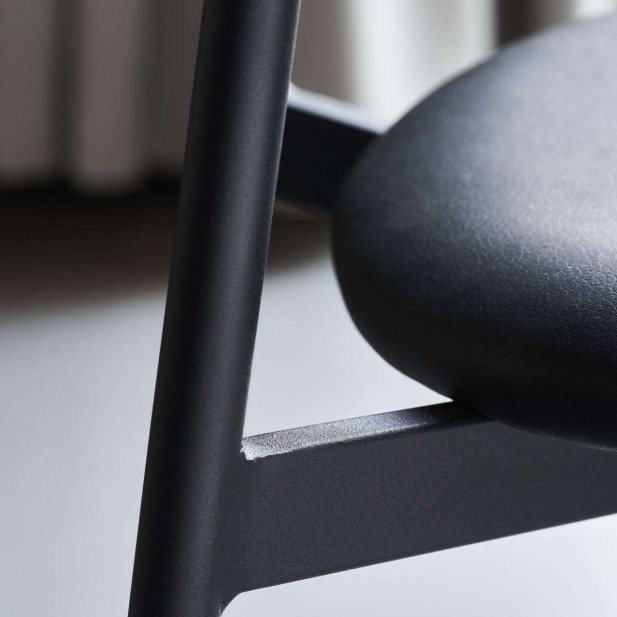 Silla MUST, Madera Natural / Metal / Piel Sintética - House Doctor. Vackart