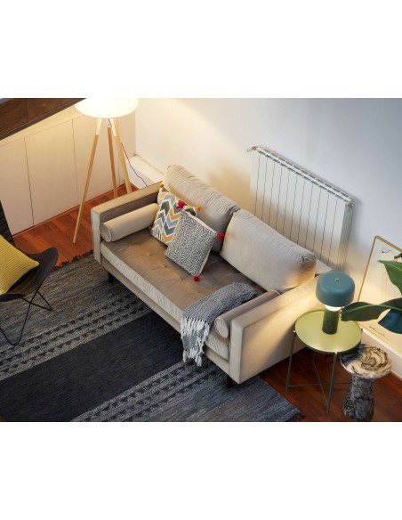 Lámpara de pie Iguazu de madera maciza de pino - Kave Home