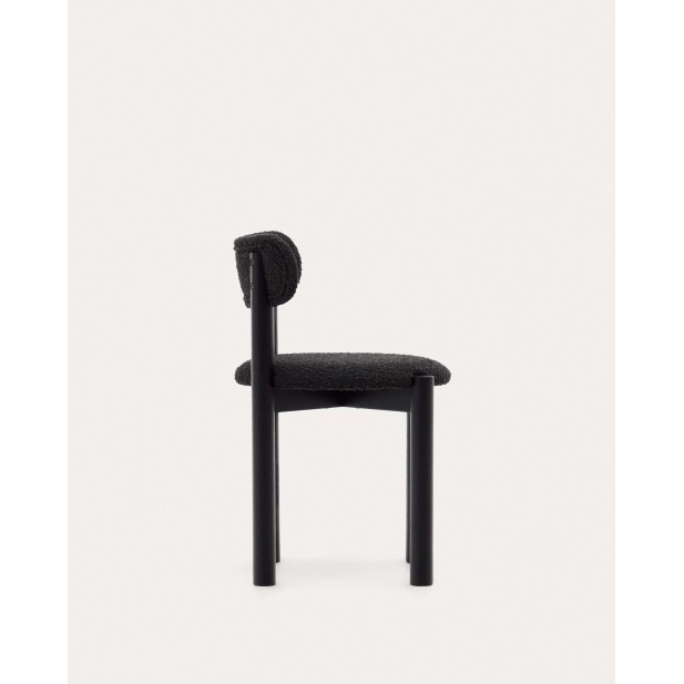 Silla Nebai borreguito negro, roble negro FSC MIX Credit - Kave Home; C0100117TB01