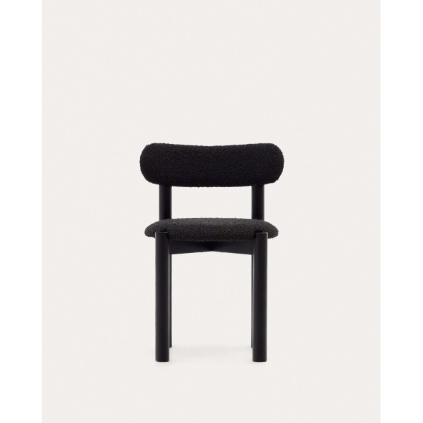 Silla Nebai borreguito negro, roble negro FSC MIX Credit - Kave Home; C0100117TB01