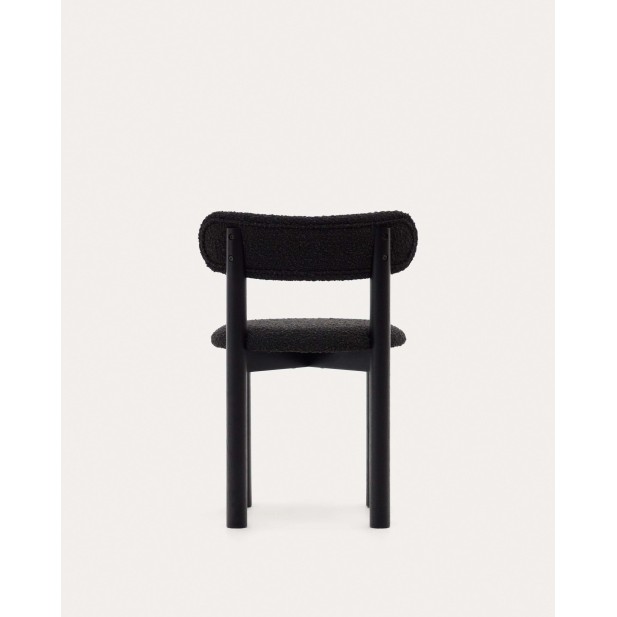 Silla Nebai borreguito negro, roble negro FSC MIX Credit - Kave Home; C0100117TB01