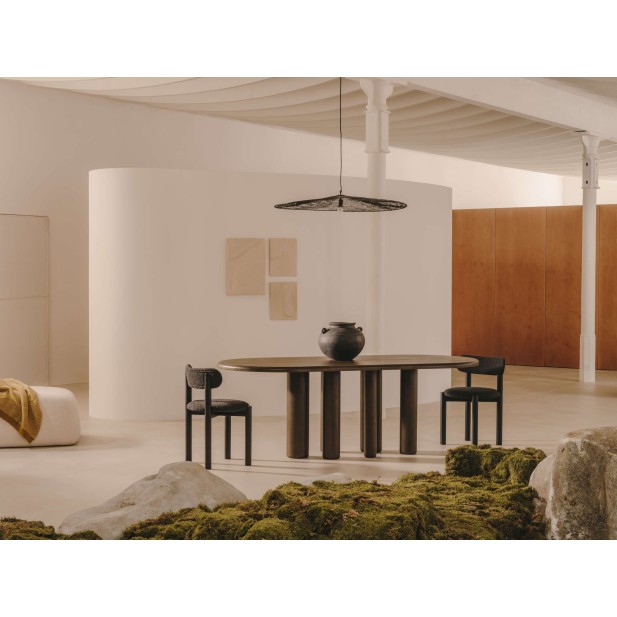 Silla Nebai borreguito negro, roble negro FSC MIX Credit - Kave Home; C0100117TB01