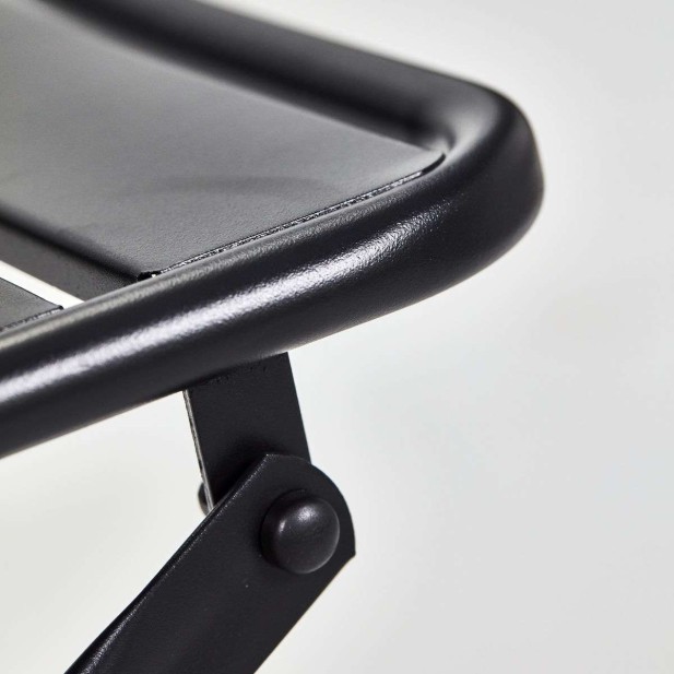 Set 1 Mesa Ø 60 cm y 3 Sillas HDHelo, Negro - House Doctor. Vackart