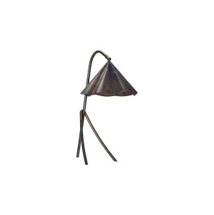 Lámpara de Sobremesa HDFlola, Latón Antiguo - House Doctor. Vackart ilumina tus espacios con las exclusivas lámparas de diseño nórdico de House Doctor.