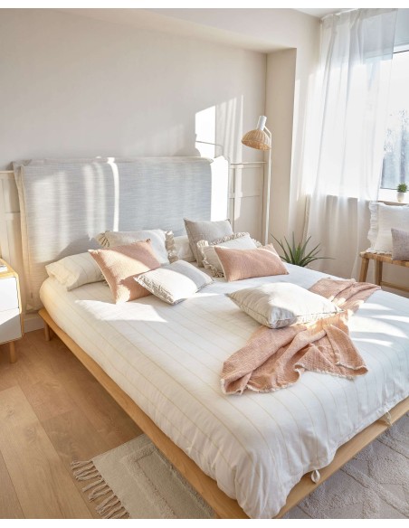 Cama Anielle de madera maciza de fresno para colchón de 160 x 200 cm - Kave Home