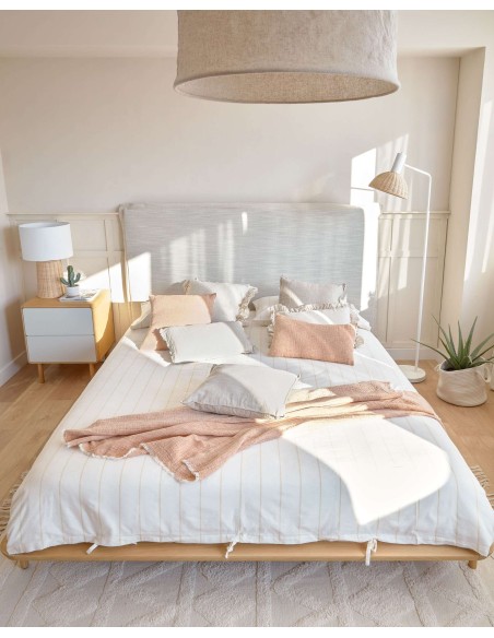 Cama Anielle de madera maciza de fresno para colchón de 160 x 200 cm - Kave Home