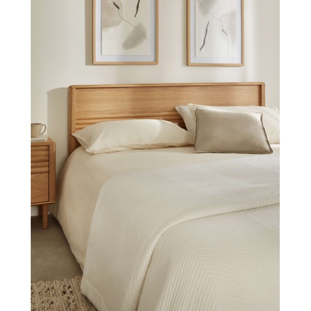 Cama Lenon de madera y chapa de roble...