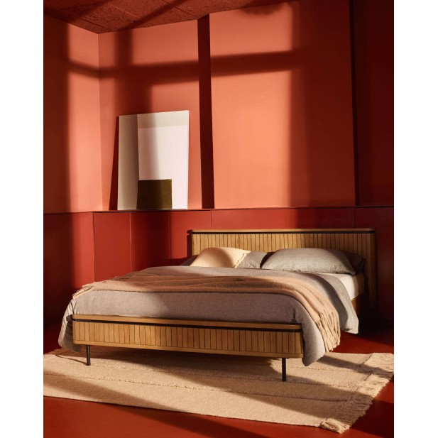 Cama Licia de madera maciza de mango... Cama Licia de madera maciza de mango...