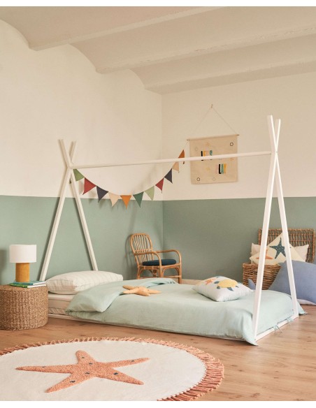 Cama tipi Maralis de madera maciza de haya con acabado blanco para colchón de 90 x 190 cm - Kave Home