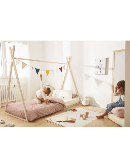 Cama tipi Maralis madera maciza de haya con acabado natural para colchón de 90 x 190 cm - Kave Home