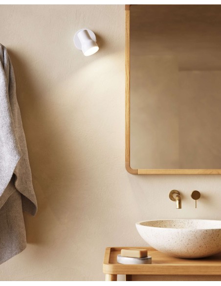 Espejo Shamel de madera maciza de teca 45 x 70 cm - Kave Home